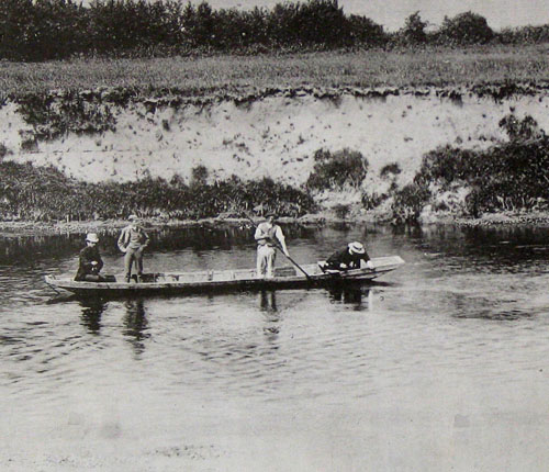 Punting on the Wye near How Caple 1890